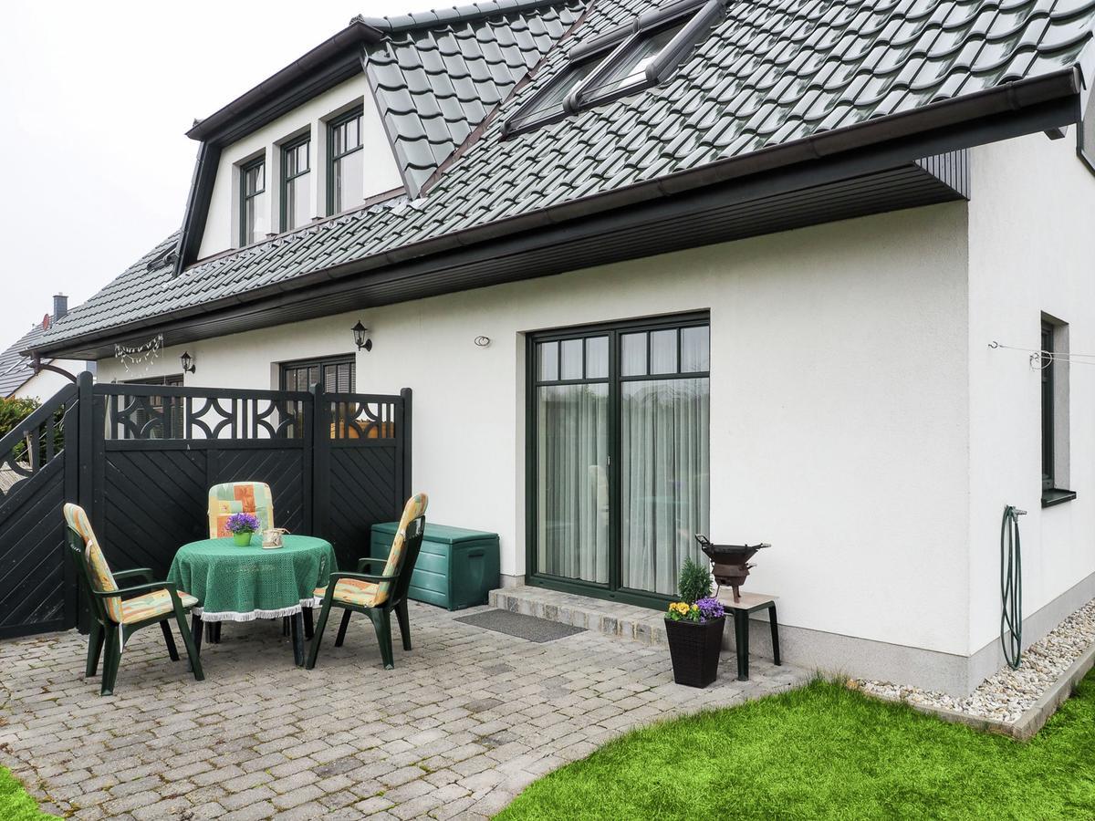 Modern Apartment In Kuhlungsborn With Garden Esterno foto