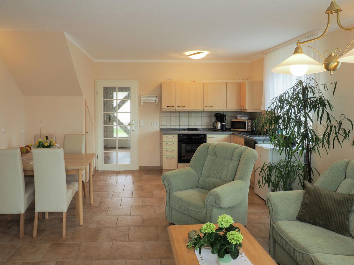 Modern Apartment In Kuhlungsborn With Garden Esterno foto