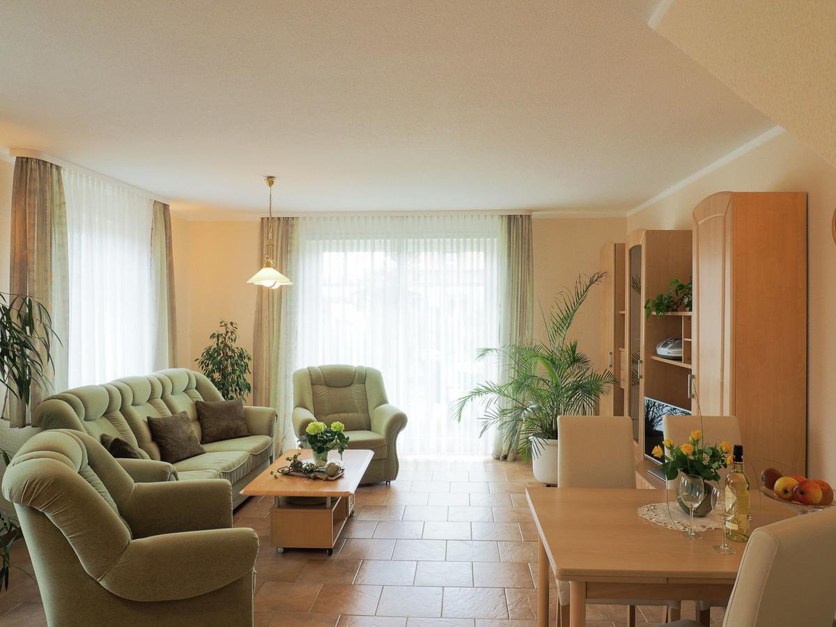 Modern Apartment In Kuhlungsborn With Garden Esterno foto